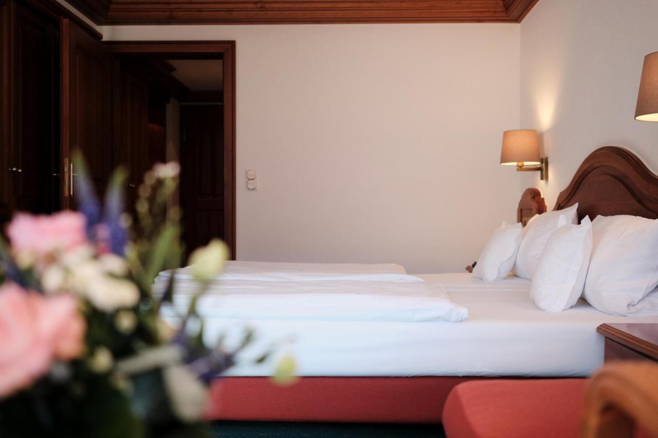 Hotel Traube Tonbach Baiersbronn Eksteriør bilde